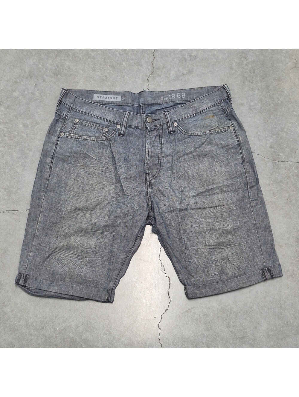 Gap 1969 Straight Denim Shorts